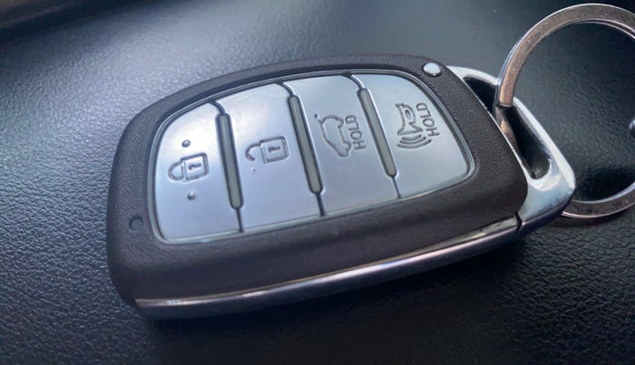 2020 Hyundai Creta SX 1.5 PETROL, Petrol, Manual, 92,501 km, Key Close Up