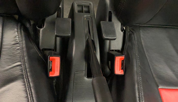 2019 Maruti Eeco 5 STR WITH A/C+HTR, Petrol, Manual, 31,578 km, Driver Side Adjustment Panel