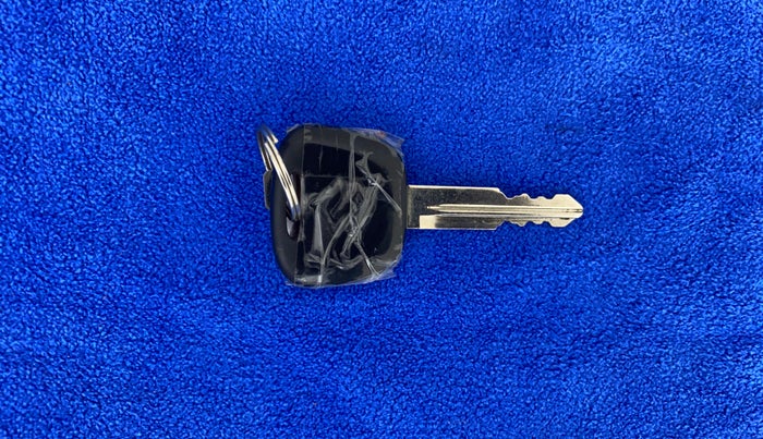 2019 Maruti Eeco 5 STR WITH A/C+HTR, Petrol, Manual, 31,578 km, Key Close Up