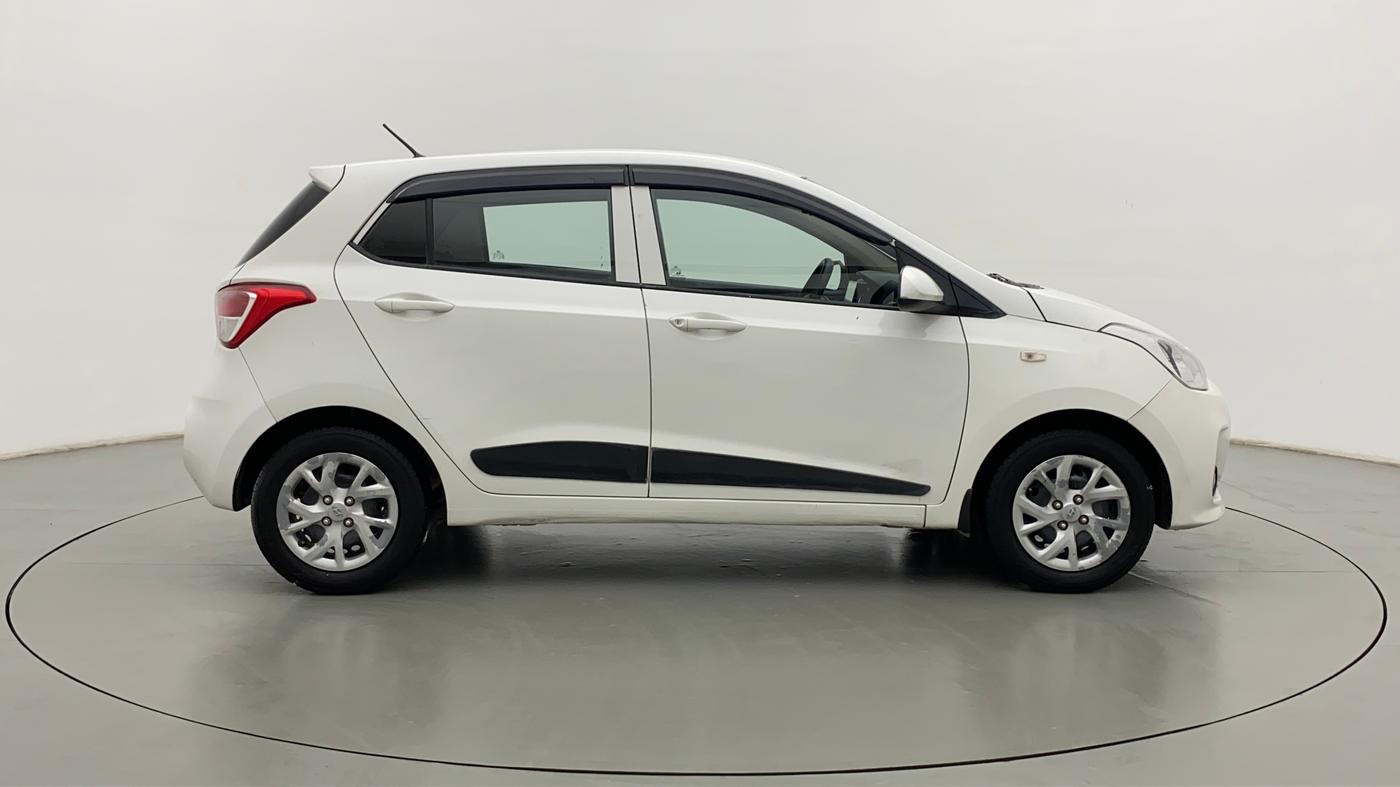 2017 Hyundai Grand i10 MAGNA 1.2 KAPPA VTVT, CNG, Manual, 42,006 km, Right Side View