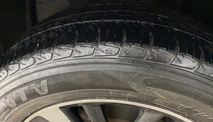 2021 Toyota YARIS G CVT, Petrol, Automatic, 36,519 km, Left Front Tyre Tread