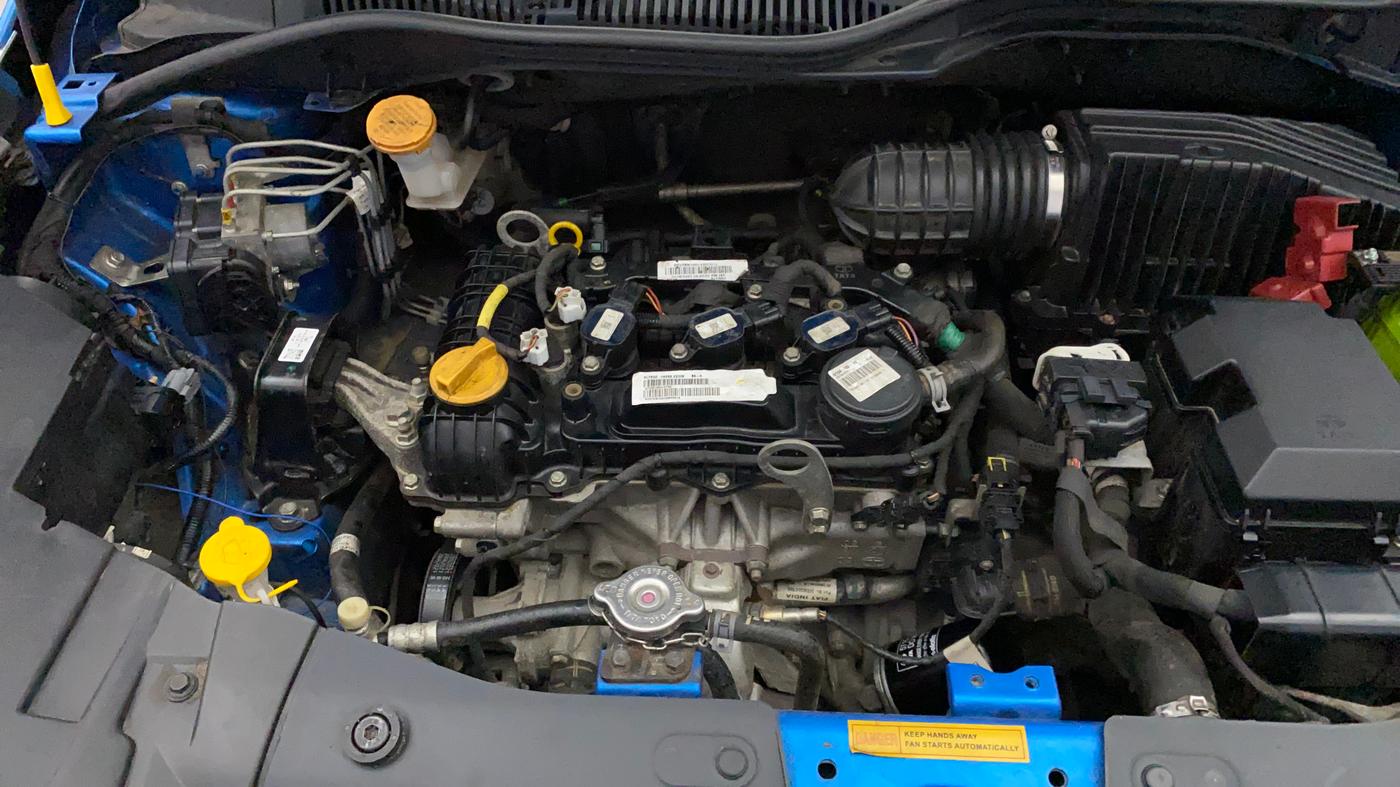 2021 Tata ALTROZ XM PLUS PETROL, Petrol, Manual, 35,132 km, Engine View - Right