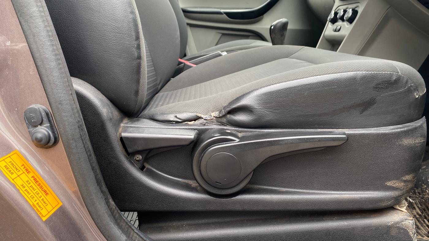 2019 Tata Tiago XZ PETROL, Petrol, Manual, 41,966 km, Driver Side Adjustment Panel