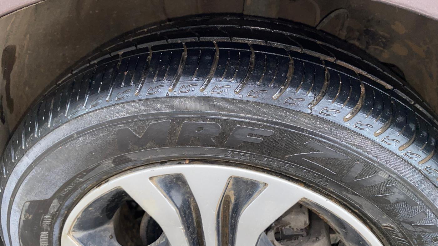 2019 Tata Tiago XZ PETROL, Petrol, Manual, 41,966 km, Right Front Tyre Tread