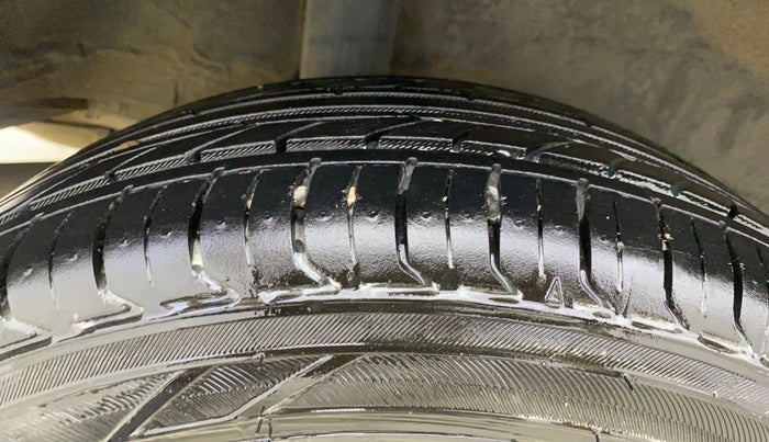 2019 Honda Amaze 1.2L I-VTEC S, Petrol, Manual, 39,363 km, Right Rear Tyre Tread