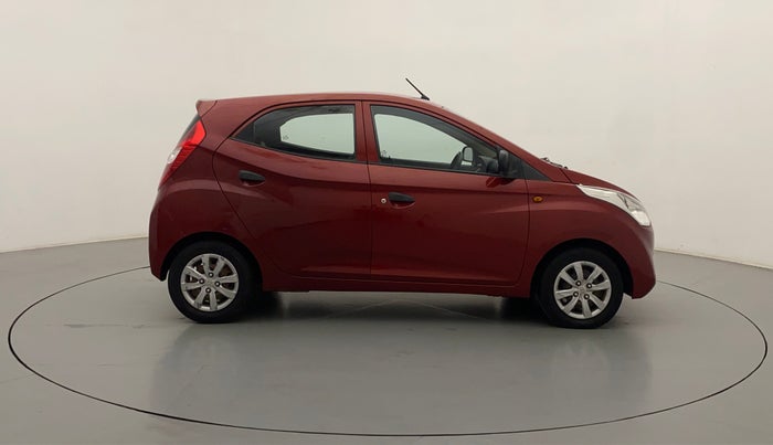 2013 Hyundai Eon MAGNA +, Petrol, Manual, 22,865 km, Right Side
