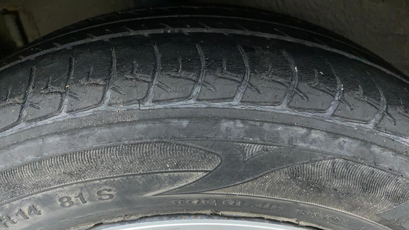 2015 Maruti Celerio VXI AGS, Petrol, Automatic, 51,320 km, Right Rear Tyre Tread