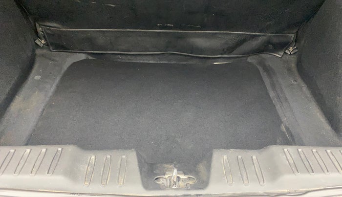 2021 Tata ALTROZ XZ DIESEL, Diesel, Manual, 37,813 km, Boot Inside