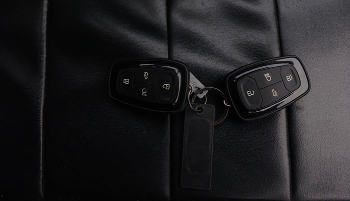 2021 Tata ALTROZ XZ DIESEL, Diesel, Manual, 37,813 km, Key Close Up