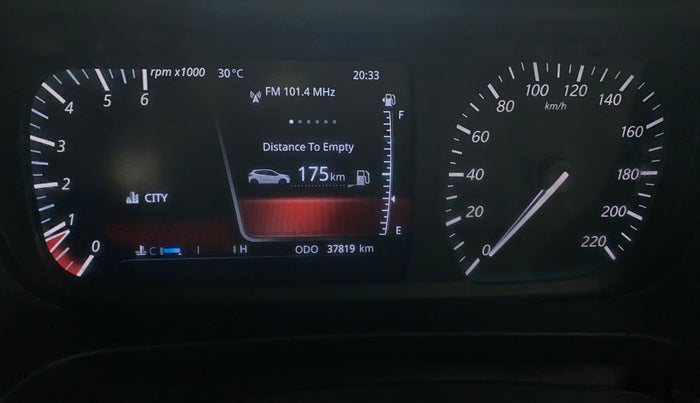 2021 Tata ALTROZ XZ DIESEL, Diesel, Manual, 37,813 km, Odometer Image