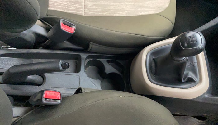 2014 Hyundai Xcent BASE 1.2, Petrol, Manual, 64,171 km, Gear Lever