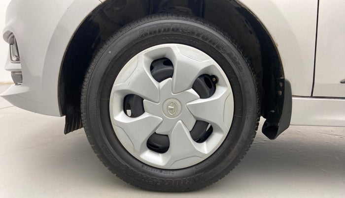 2021 Tata Tiago XT PETROL, Petrol, Manual, 14,765 km, Left Front Wheel