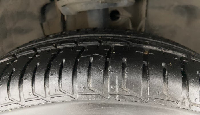 2021 Tata Tiago XT PETROL, Petrol, Manual, 14,765 km, Right Front Tyre Tread