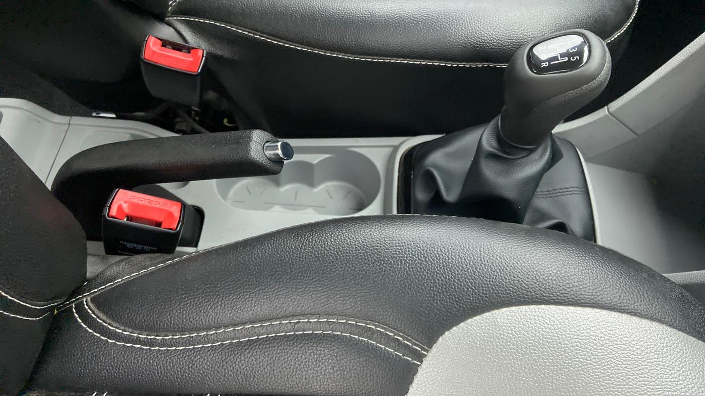 2021 Tata Tiago XT PETROL, Petrol, Manual, 14,765 km, Gear Lever