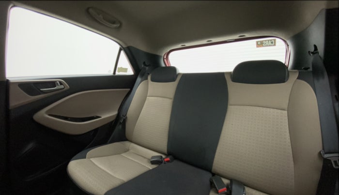 2015 Hyundai Elite i20 SPORTZ 1.2, Petrol, Manual, 50,359 km, Right Side Rear Door Cabin