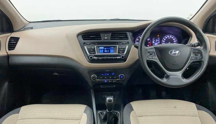 2015 Hyundai Elite i20 SPORTZ 1.2, Petrol, Manual, 50,359 km, Dashboard