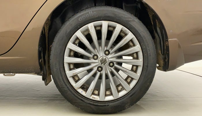 2015 Maruti Ciaz ZXI+, Petrol, Manual, 93,082 km, Left Rear Wheel