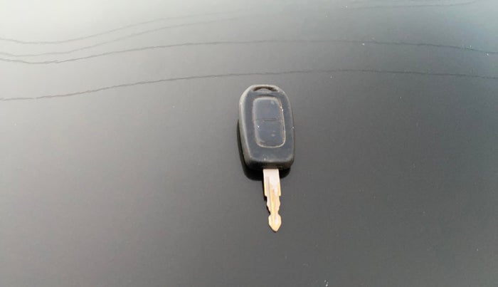 2016 Renault Kwid RXT 0.8, Petrol, Manual, 75,593 km, Key Close Up