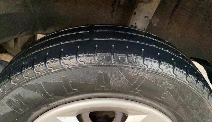 2016 Renault Kwid RXT 0.8, Petrol, Manual, 75,593 km, Left Rear Tyre Tread