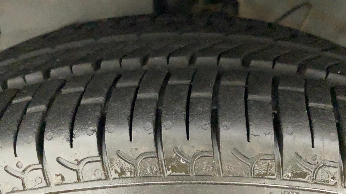 2022 Hyundai NEW SANTRO SPORTZ MT, Petrol, Manual, 11,884 km, Left Front Tyre Tread
