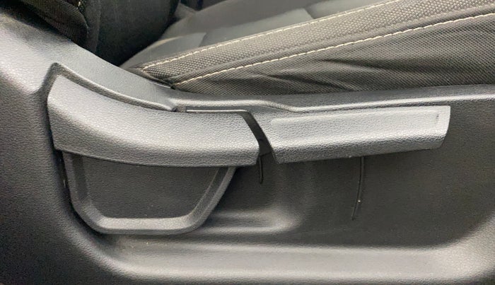 2022 Hyundai NEW I20 SPORTZ 1.2 AT, Petrol, Automatic, 25,306 km, Driver Side Adjustment Panel