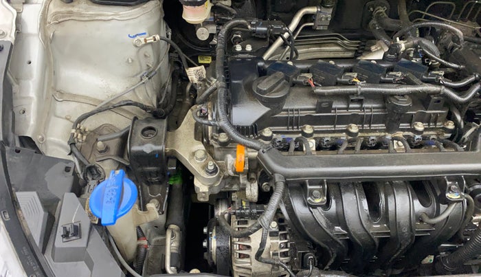 2022 Hyundai NEW I20 SPORTZ 1.2 AT, Petrol, Automatic, 25,306 km, Engine View - Right