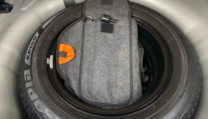 2022 Hyundai NEW I20 SPORTZ 1.2 AT, Petrol, Automatic, 25,306 km, Spare Tyre