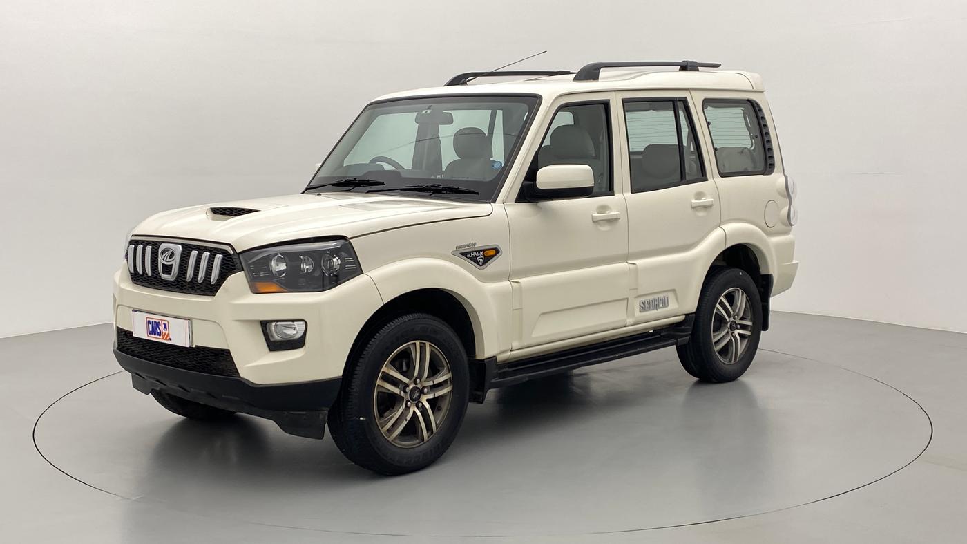 2016 Mahindra Scorpio S6 PLUS, Diesel, Manual, 66,504 km, Left Front Diagonal