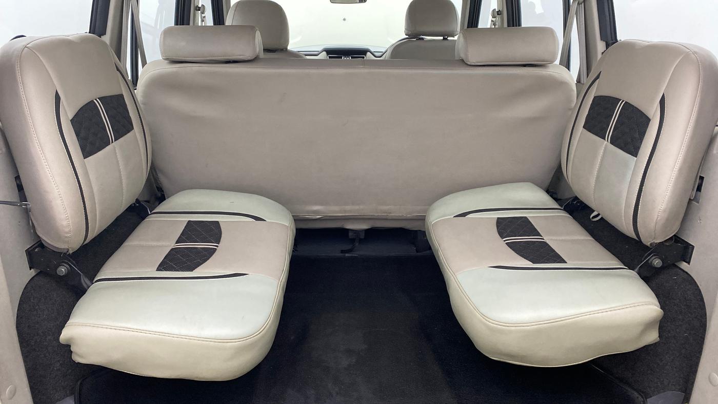 2016 Mahindra Scorpio S6 PLUS, Diesel, Manual, 66,504 km, Third Seat Row ( optional )