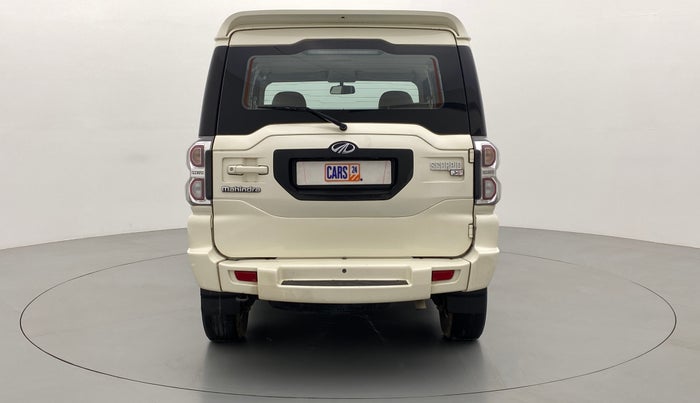 2016 Mahindra Scorpio S6 PLUS, Diesel, Manual, 66,504 km, Back/Rear