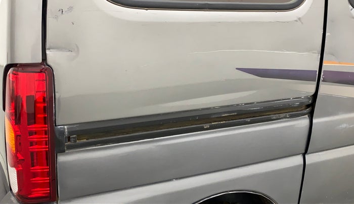 2019 Maruti Eeco 5 STR WITH A/C+HTR CNG, CNG, Manual, 55,293 km, Right quarter panel - Slightly dented