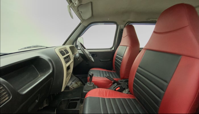 2019 Maruti Eeco 5 STR WITH A/C+HTR CNG, CNG, Manual, 55,293 km, Right Side Front Door Cabin
