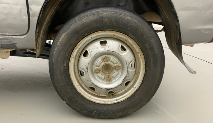 2019 Maruti Eeco 5 STR WITH A/C+HTR CNG, CNG, Manual, 55,293 km, Left Rear Wheel