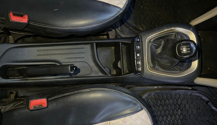 2020 Hyundai NEW SANTRO SPORTZ MT, Petrol, Manual, 44,423 km, Gear Lever