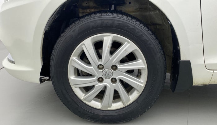 2016 Maruti Swift Dzire ZXI, Petrol, Manual, 69,802 km, Left Front Wheel