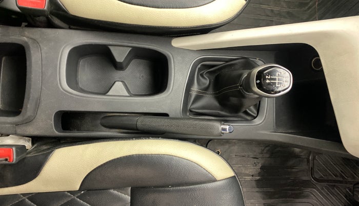 2022 Nissan MAGNITE XE, Petrol, Manual, 24,110 km, Gear Lever