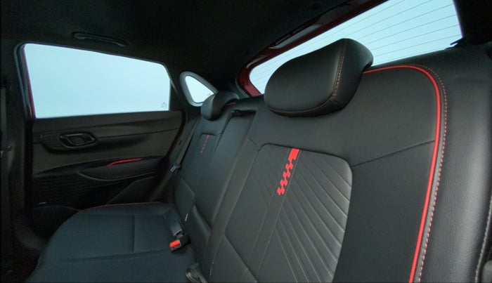 2022 Hyundai NEW I20 N LINE N8 1.0 TURBO GDI DCT DUAL TONE, Petrol, Automatic, 11,071 km, Right Side Rear Door Cabin