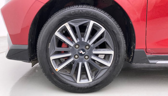 2022 Hyundai NEW I20 N LINE N8 1.0 TURBO GDI DCT DUAL TONE, Petrol, Automatic, 11,071 km, Left Front Wheel