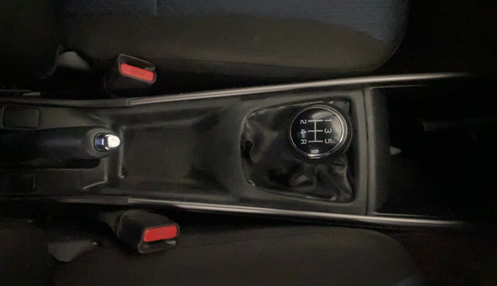 2019 Maruti Baleno ZETA PETROL 1.2, Petrol, Manual, 26,596 km, Gear Lever