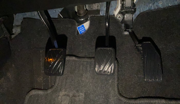 2019 Maruti Baleno ZETA PETROL 1.2, Petrol, Manual, 26,596 km, Pedals