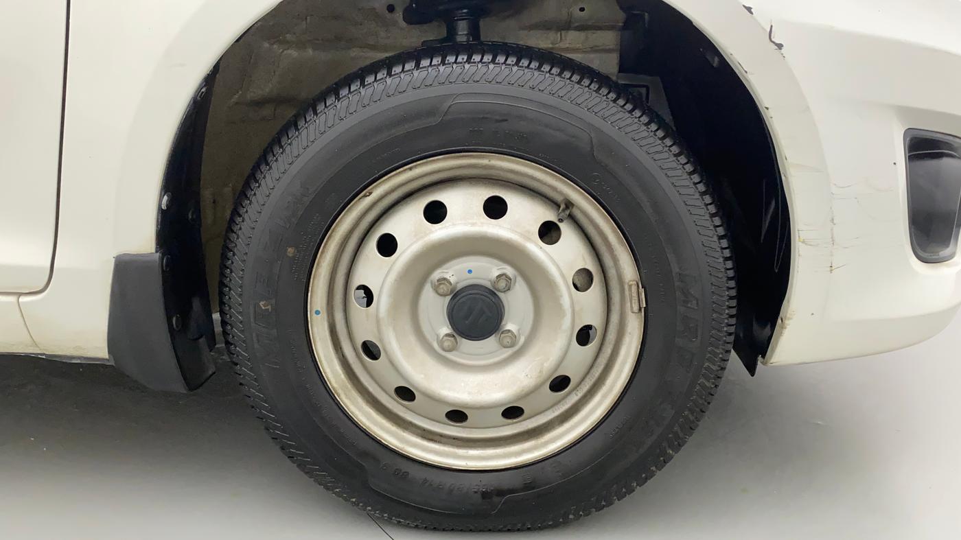 2012 Maruti Swift Dzire LXI, Petrol, Manual, 12,586 km, Right Front Wheel