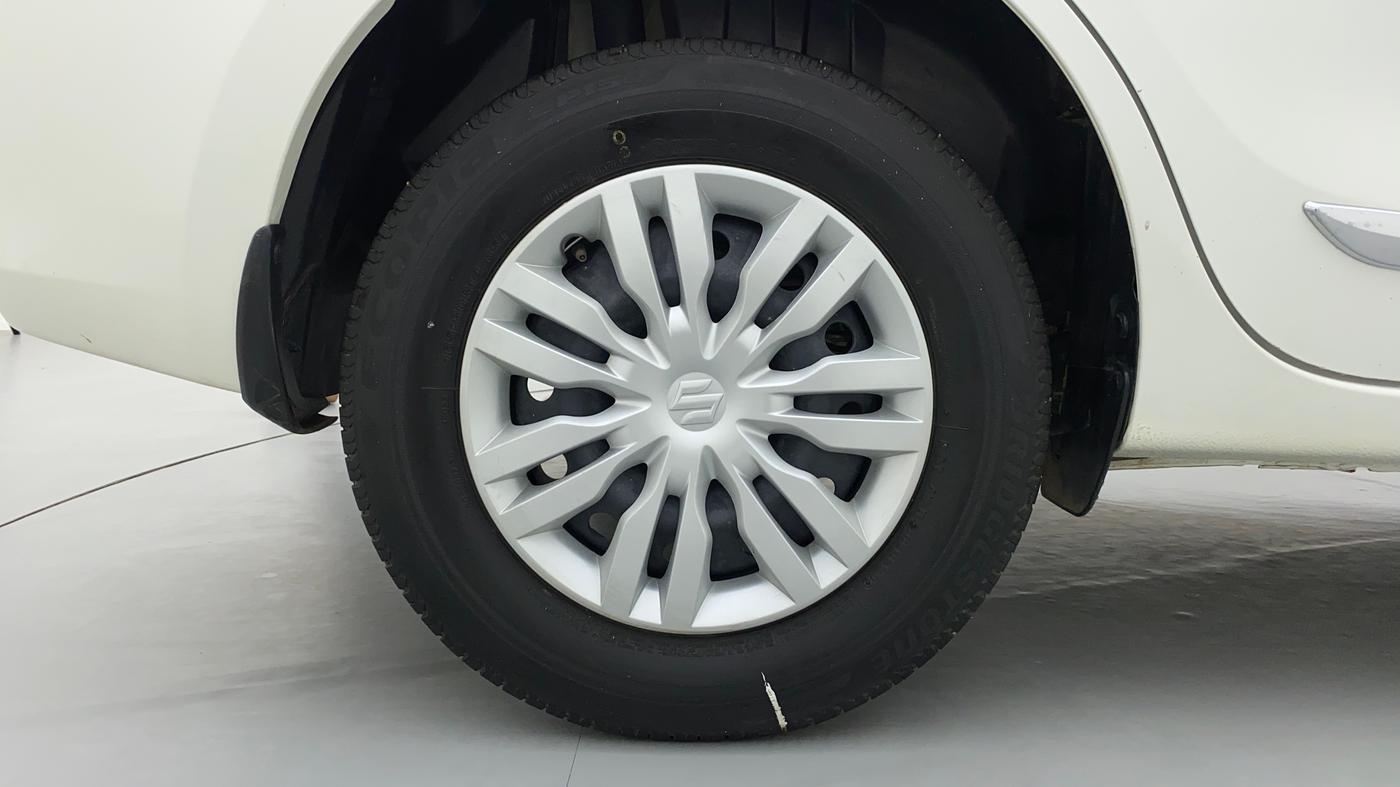 2020 Maruti Dzire VXI, Petrol, Manual, 29,207 km, Right Rear Wheel