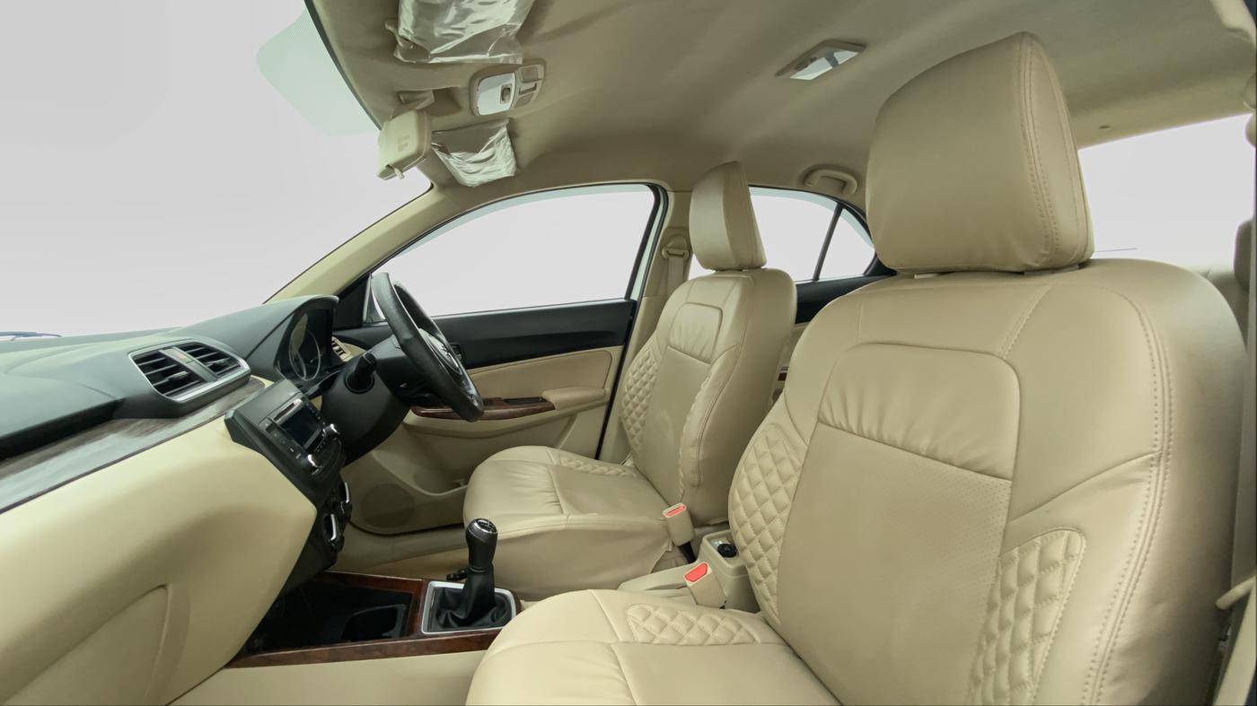 2020 Maruti Dzire VXI, Petrol, Manual, 29,207 km, Right Side Front Door Cabin