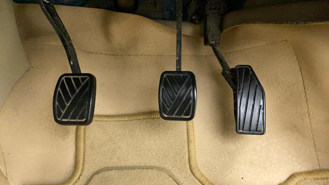 2020 Maruti Dzire VXI, Petrol, Manual, 29,207 km, Pedals