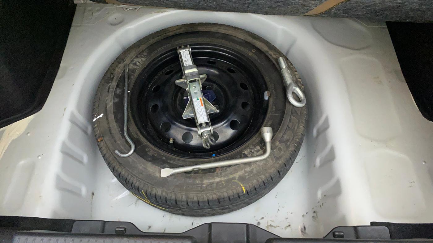 2020 Maruti Dzire VXI, Petrol, Manual, 29,207 km, Spare Tyre