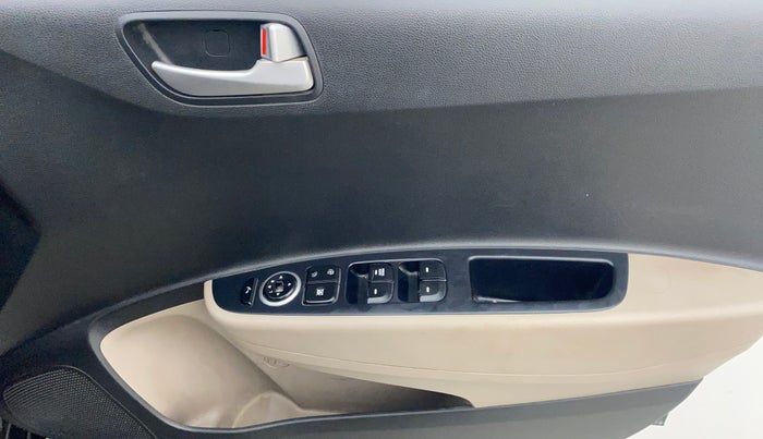 2015 Hyundai Xcent S 1.2, Petrol, Manual, 39,050 km, Driver Side Door Panels Control