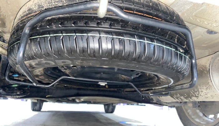 2019 Maruti XL6 ZETA MT, Petrol, Manual, 23,853 km, Spare Tyre