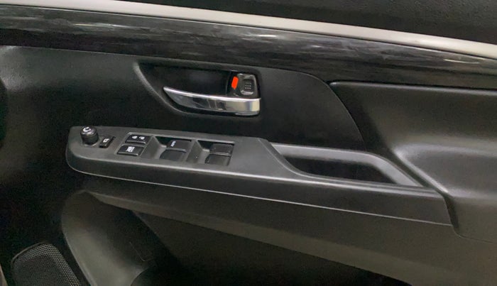 2019 Maruti XL6 ZETA MT, Petrol, Manual, 23,853 km, Driver Side Door Panels Control