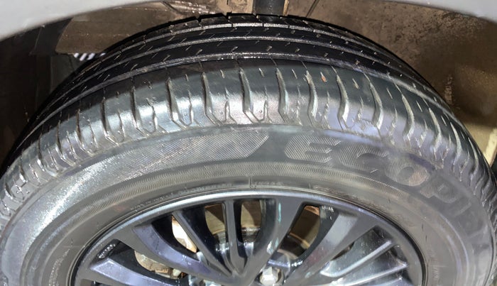 2019 Maruti XL6 ZETA MT, Petrol, Manual, 23,853 km, Left Front Tyre Tread