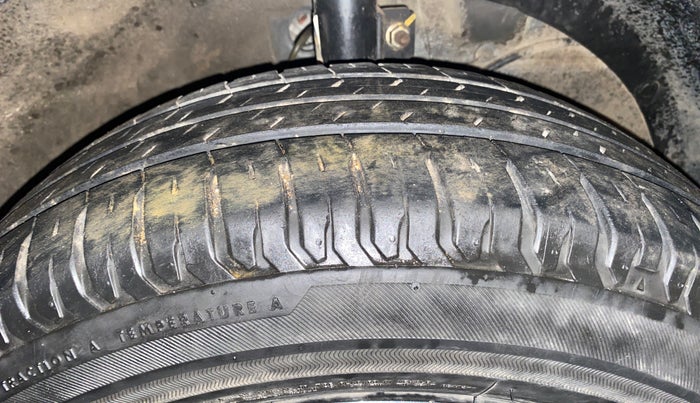 2019 Maruti XL6 ZETA MT, Petrol, Manual, 23,853 km, Right Front Tyre Tread